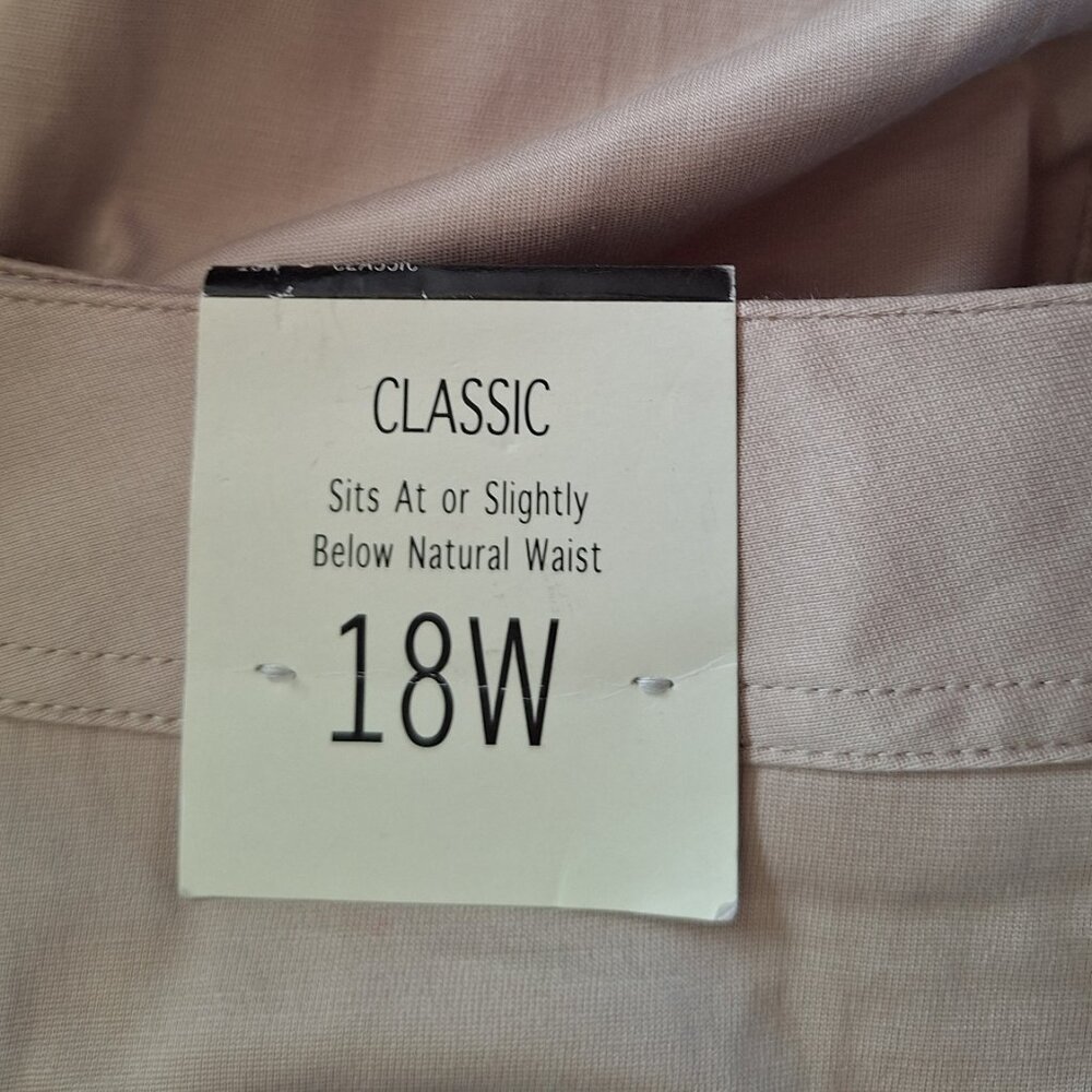 Dress Capri's - Picture 4 of 5